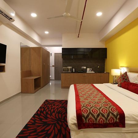 Hotel Downtown Γκαντχιναγκάρ Εξωτερικό φωτογραφία