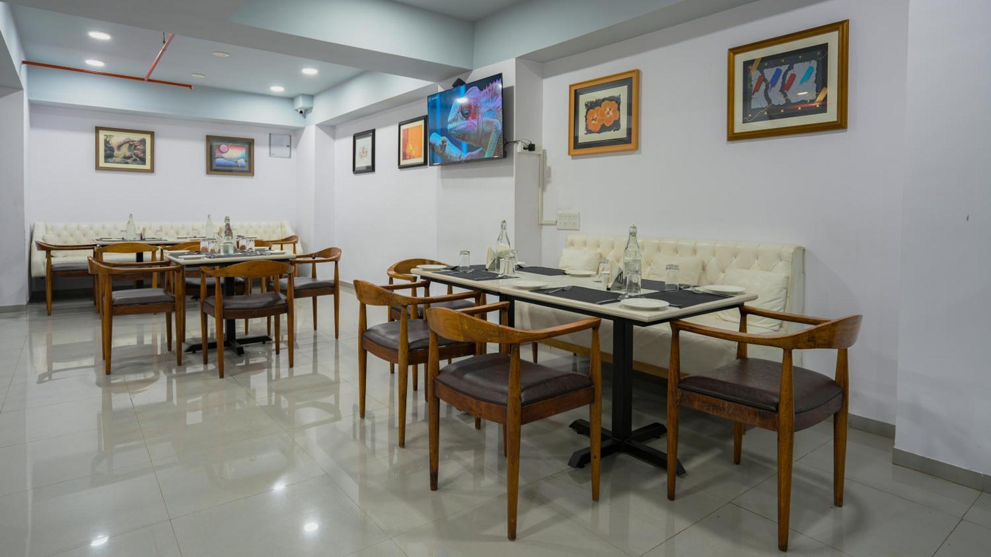 Hotel Downtown Γκαντχιναγκάρ Εξωτερικό φωτογραφία