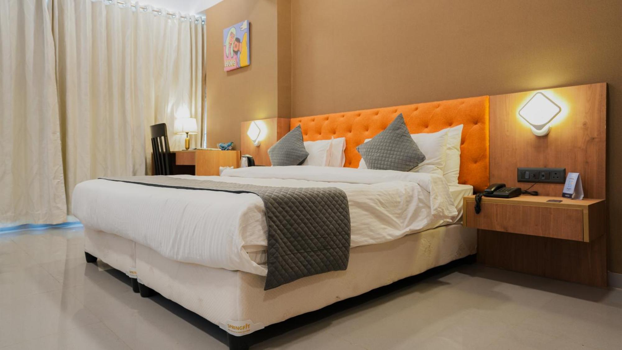 Hotel Downtown Γκαντχιναγκάρ Εξωτερικό φωτογραφία